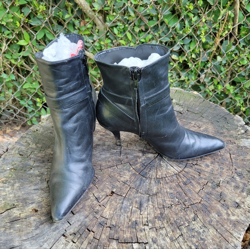 Size 5.5 Pointy Toe Ankle Booties By RSVP Collection
